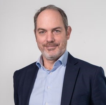 Thomas Rivron-cadré.jpg